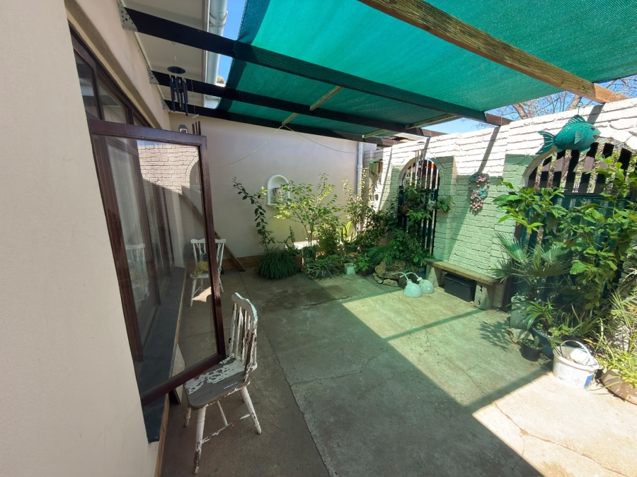 3 Bedroom Property for Sale in Schoemansville Western Cape